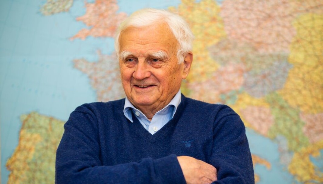 Magne Lamvik fylte 90 år i november og kan se tilbake på begivenhetsrike år ved NTH. Magne Lamvik fylte 90 år i november og kan se tilbake på begivenhetsrike år ved NTH.