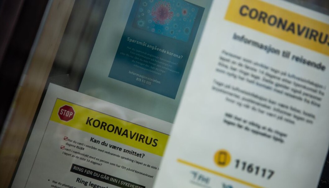 Nå er det meldt at det kan komme enda strengere tiltak om smitten ikke går ned fra myndighetenes side. Å avholde fysisk eksamen i en slik stor grad er på ingen måte en føre-var-handling som bidrar til at smitten minker, skriver innleggsforfatteren. Nå er det meldt at det kan komme enda strengere tiltak om smitten ikke går ned fra myndighetenes side. Å avholde fysisk eksamen i en slik stor grad er på ingen måte en føre-var-handling som bidrar til at smitten minker, skriver innleggsforfatteren.