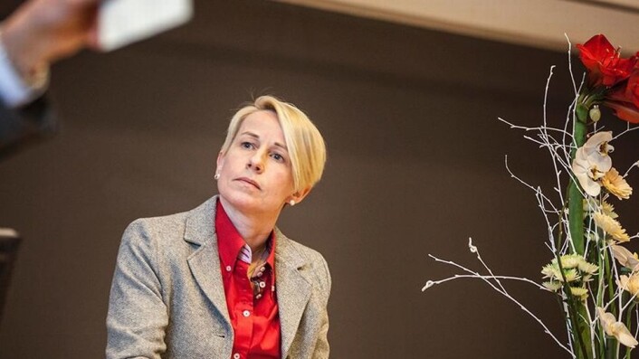 Ålesund-rektor Marianne Synnes er trolig i gang med å selge inn NTNU-fusjonen til den maritime industrien. Ålesund-rektor Marianne Synnes er trolig i gang med å selge inn NTNU-fusjonen til den maritime industrien.