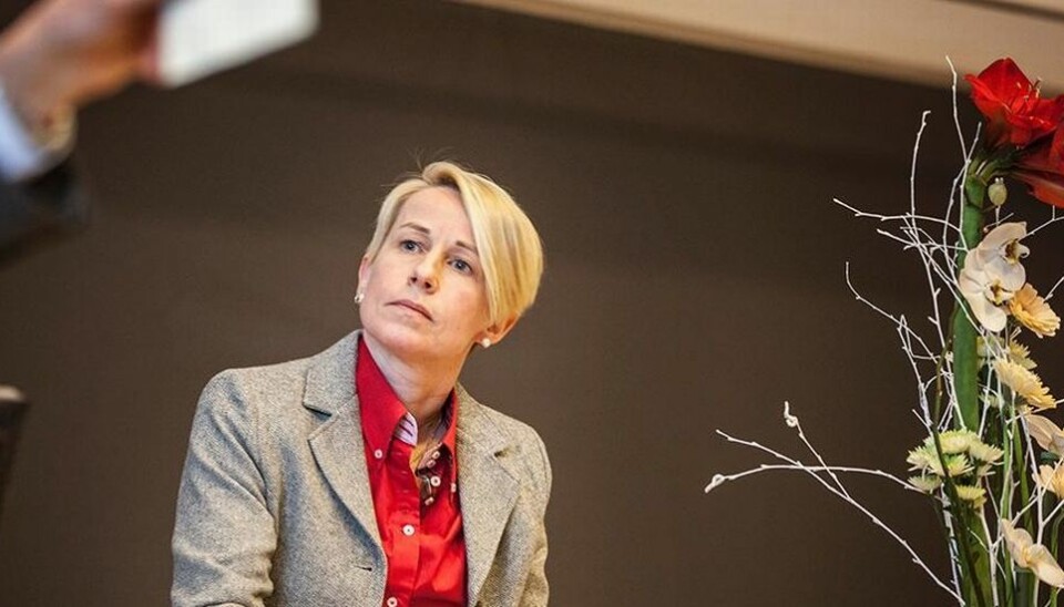 Ålesund-rektor Marianne Synnes er trolig i gang med å selge inn NTNU-fusjonen til den maritime industrien.