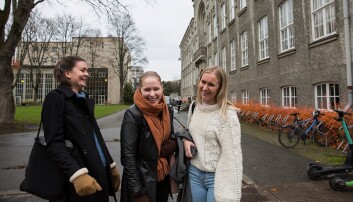 Helene Tveit, Idunn Huuse Farmen og Rebekka Jåtun hadde hørt mye om studentopplevelsen NTNU pleier å by på. Den ble de snytt for. Helene Tveit, Idunn Huuse Farmen og Rebekka Jåtun hadde hørt mye om studentopplevelsen NTNU pleier å by på. Den ble de snytt for.