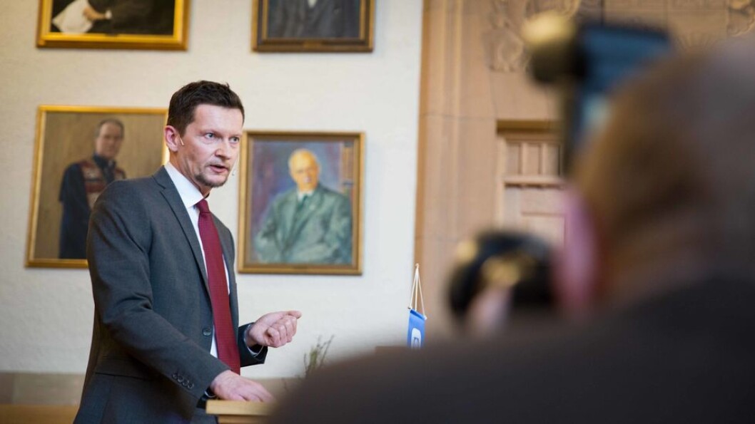 Nokut, her ved administrerende direktør Terje Mørland, ønsker færre forskrifter når ny universitets- og høyskolelov skal jobbes frem. Nokut, her ved administrerende direktør Terje Mørland, ønsker færre forskrifter når ny universitets- og høyskolelov skal jobbes frem.