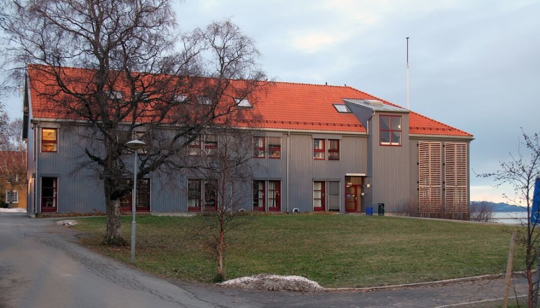Hendelsen skal ha skjedd under en filosofiforelesning på Dragvoll. Hendelsen skal ha skjedd under en filosofiforelesning på Dragvoll.