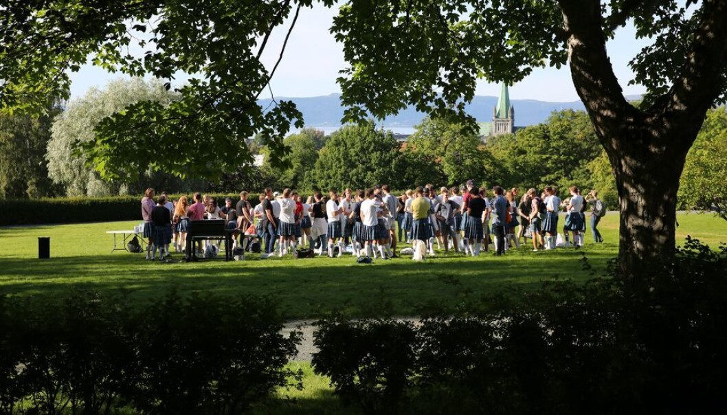 Det er vanskelig å komme seg etter korona sier studentene. Det er vanskelig å komme seg etter korona sier studentene.