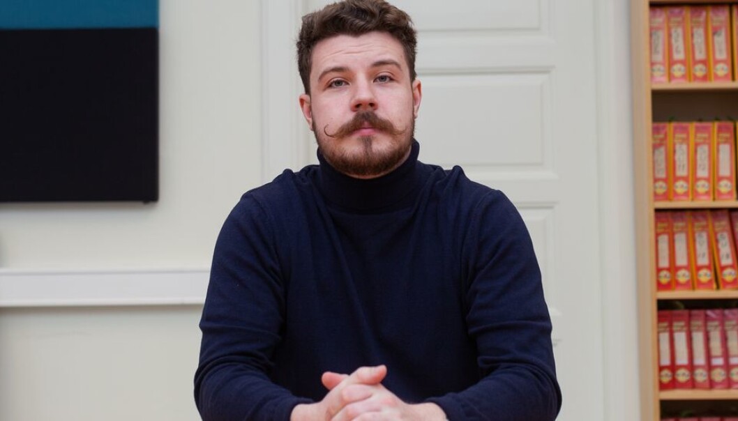 - Jeg synes ikke det blir riktig å forsøke å bruke den svært atypiske våren til å argumentere bort hjemmeeksamen som egnet vurderingsform, skriver Håkon Gravem Isaksen, fagpolitisk ansvarlig, Studenttinget. - Jeg synes ikke det blir riktig å forsøke å bruke den svært atypiske våren til å argumentere bort hjemmeeksamen som egnet vurderingsform, skriver Håkon Gravem Isaksen, fagpolitisk ansvarlig, Studenttinget.