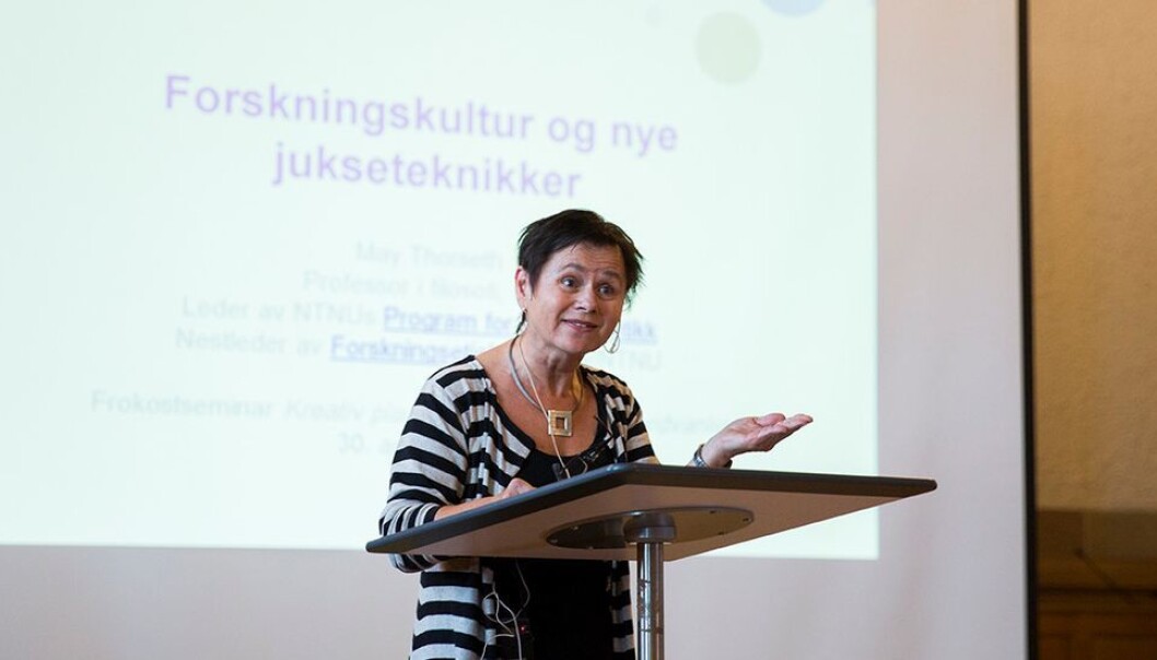 Filosofiske May Thorseth om egne og kollegers reaksjoner på at hun ble vraket da hun søkte stillingen som leder for Institutt for filosofi og religionsvitenskap. Filosofiske May Thorseth om egne og kollegers reaksjoner på at hun ble vraket da hun søkte stillingen som leder for Institutt for filosofi og religionsvitenskap.