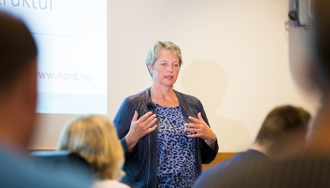 Lettet rektor: Hanne Solheim Hansen konstaterer at hun fortsatt vil være rektor ved et universitet. Lettet rektor: Hanne Solheim Hansen konstaterer at hun fortsatt vil være rektor ved et universitet.
