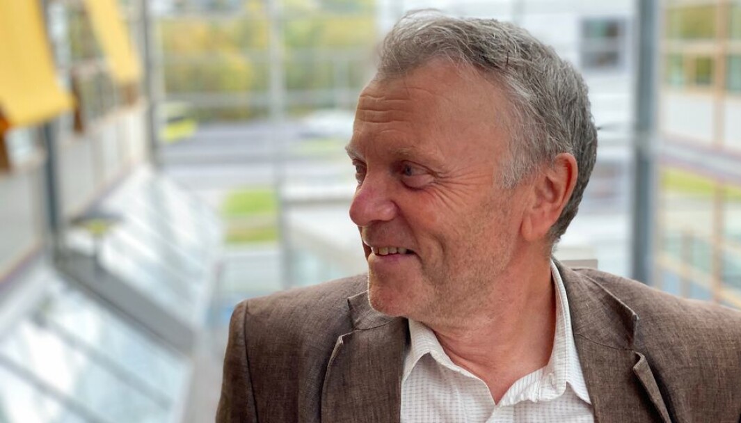 Hans Otto Frøland var konstituert leder for et av historieinstituttene etter at IHS ble delt. Siden skal han ut i forskningstermin. Men han vet ikke hvorfor han fikk ja på søknaden. Hans Otto Frøland var konstituert leder for et av historieinstituttene etter at IHS ble delt. Siden skal han ut i forskningstermin. Men han vet ikke hvorfor han fikk ja på søknaden.