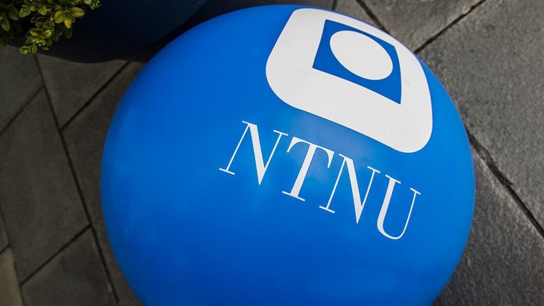 NTNU faller på siste rangering fra Times Higher Education. Også Universitetet i Oslo og Universitetet i Bergen faller. NTNU faller på siste rangering fra Times Higher Education. Også Universitetet i Oslo og Universitetet i Bergen faller.