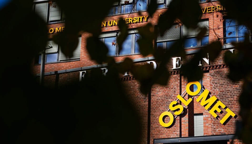 Studentene på atferdsvitenskap reagerer kraftig på at en stor andel av masterkullet ble mistenkt for juks. Studentene på atferdsvitenskap reagerer kraftig på at en stor andel av masterkullet ble mistenkt for juks.