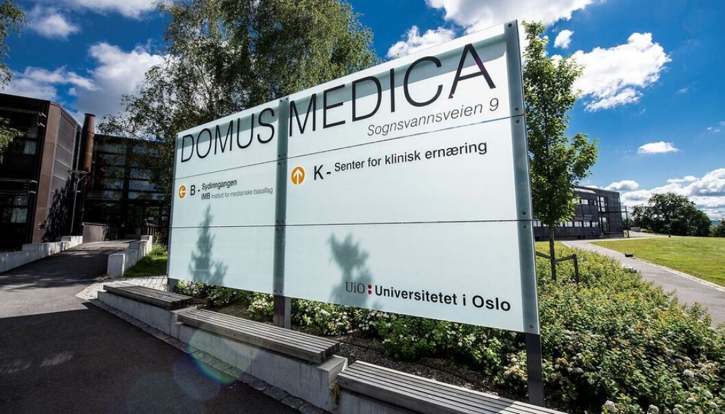 UiO-professoren får prisen etter 40 års forskning på kreftceller. UiO-professoren får prisen etter 40 års forskning på kreftceller.