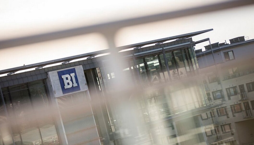 BI: 66 prosent fikk karakter E eller F ved en eksamen i oktober. BI: 66 prosent fikk karakter E eller F ved en eksamen i oktober.