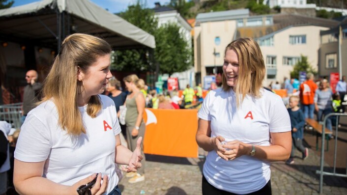 Arendalsuka. Barn har rett til å forske - arrangement i regi av Akademiet for yngre forskere. Arendalsuka. Barn har rett til å forske - arrangement i regi av Akademiet for yngre forskere.