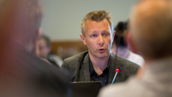 - Når en ser hva det koster per student å ha studiestedene i Sandnessjøen og på Nesna kan det ikke forsvares, sa styremedlem Espen Leirset under styremøtet. - Når en ser hva det koster per student å ha studiestedene i Sandnessjøen og på Nesna kan det ikke forsvares, sa styremedlem Espen Leirset under styremøtet.