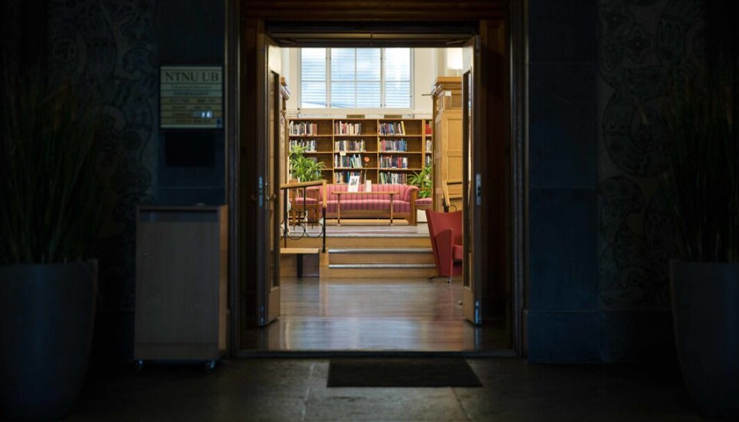 Tiltakene mot koronaviruset fikk også konsekvenser for bibliotekene på lærestedene. Tiltakene mot koronaviruset fikk også konsekvenser for bibliotekene på lærestedene.