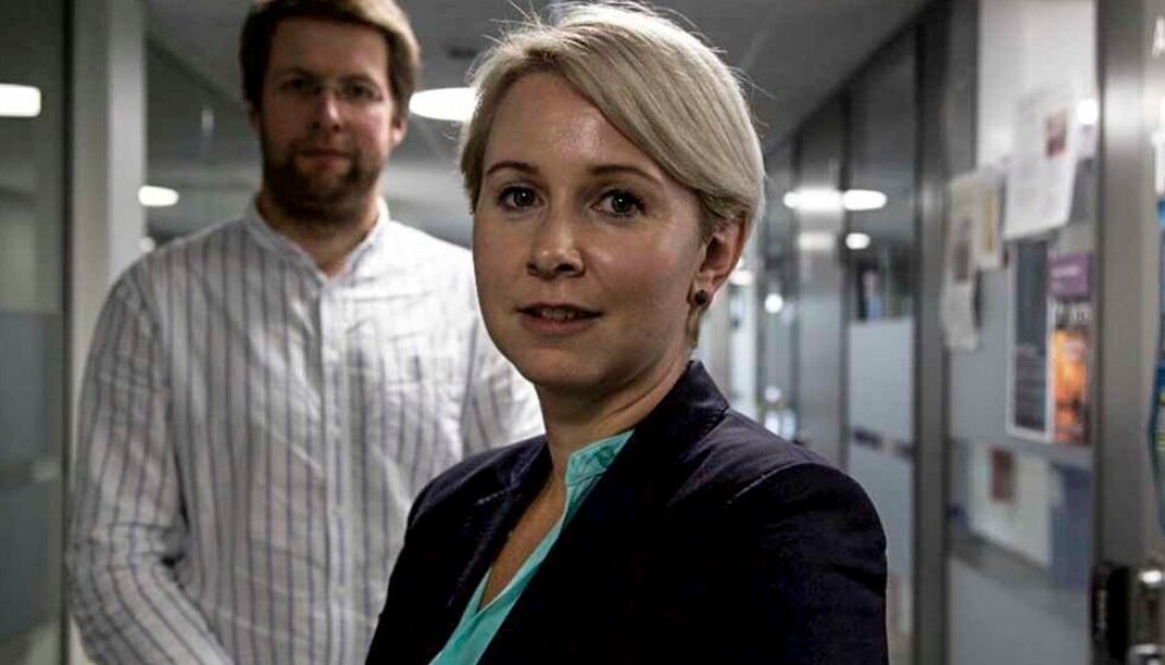 Unikt. Miljøet på Gjøvik er det eneste lærestedet i Skandinavia som tilbyr bachelor-, master-, og doktorgradsstudier i informasjonssikkerhet. Her er CCIS-leder Sofie Nystrøm sammen med dekan Nils Kalstad Svendsen ved avdeling for informatikk og medieteknikk. Unikt. Miljøet på Gjøvik er det eneste lærestedet i Skandinavia som tilbyr bachelor-, master-, og doktorgradsstudier i informasjonssikkerhet. Her er CCIS-leder Sofie Nystrøm sammen med dekan Nils Kalstad Svendsen ved avdeling for informatikk og medieteknikk.