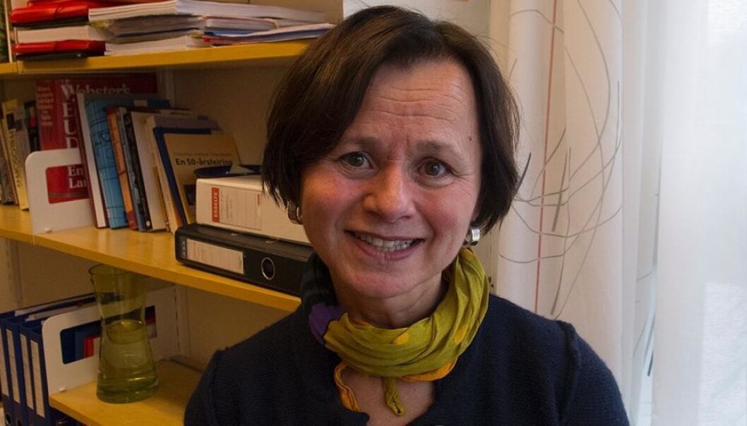 Professor May Thorseth oppfordrer fakultetsstyret til å besinne seg, og tenke gjennom saken på nytt. Professor May Thorseth oppfordrer fakultetsstyret til å besinne seg, og tenke gjennom saken på nytt.