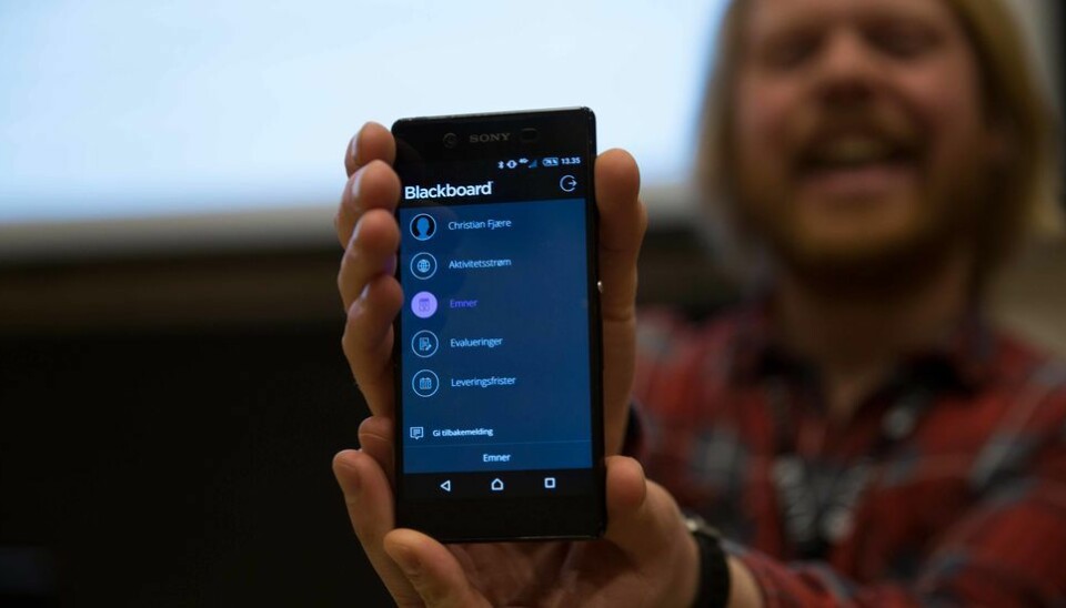 Slik ser altså Blackboards mobil-app ut - her presentert av Christian Fjære ved Orakeltjenesten ved NTNU.
