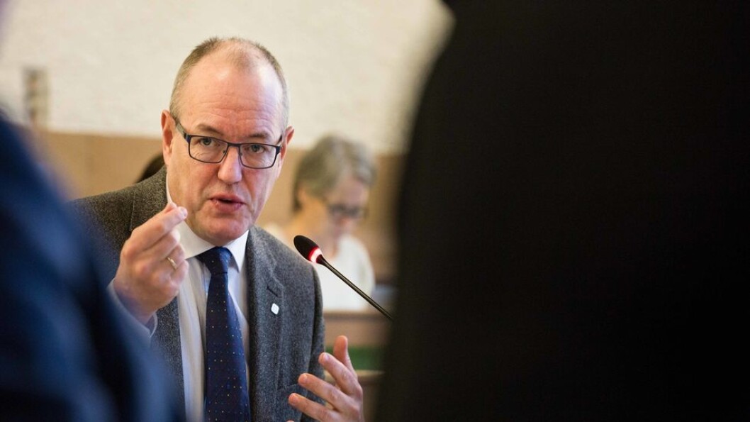 Konstruktivt møte. NTNUs rektor Gunnar Bovm krever også svar på hva israelske myndigheter akter å gjøre for å unngå flere hendelser som de som har vært i høst. NTNU vil også vite hva Israels ambassade gjør for at de to studentene likevel kan få komme inn i området. Arkiv. Konstruktivt møte. NTNUs rektor Gunnar Bovm krever også svar på hva israelske myndigheter akter å gjøre for å unngå flere hendelser som de som har vært i høst. NTNU vil også vite hva Israels ambassade gjør for at de to studentene likevel kan få komme inn i området. Arkiv.