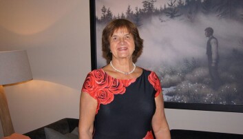 Anna Midelfart er i dag professor emeritus. Hun vokste opp i Tsjekkoslovakia, tok medisinutdanning i Norge og ble spesialist i øyesykdommer ved NTNU. Anna Midelfart er i dag professor emeritus. Hun vokste opp i Tsjekkoslovakia, tok medisinutdanning i Norge og ble spesialist i øyesykdommer ved NTNU.