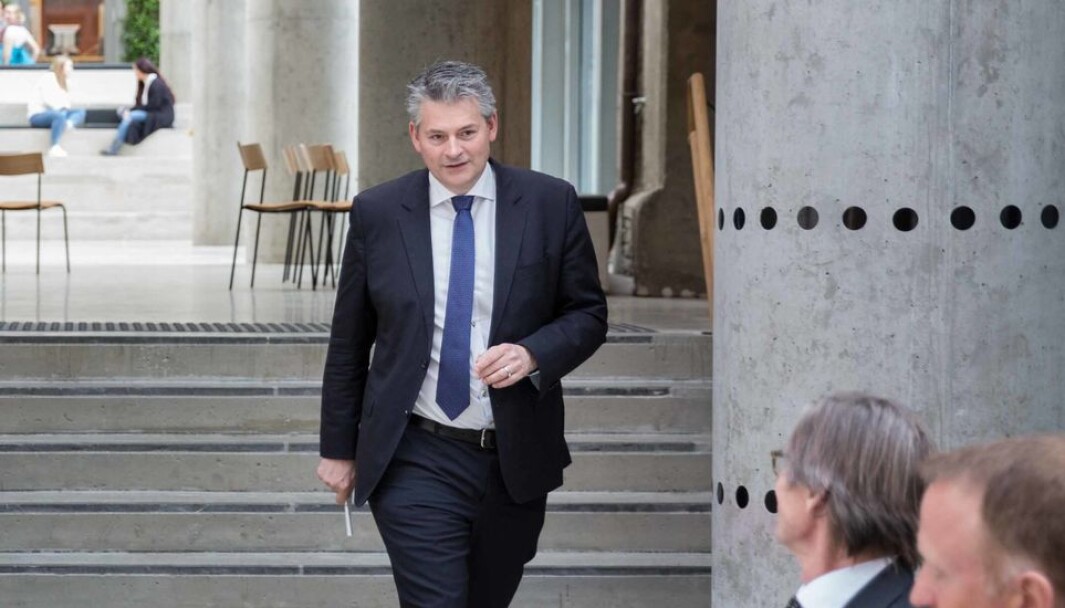 Vel 1,4 millioner kroner blir årslønna til Haugstad som direktør ved NTNU. Vel 1,4 millioner kroner blir årslønna til Haugstad som direktør ved NTNU.