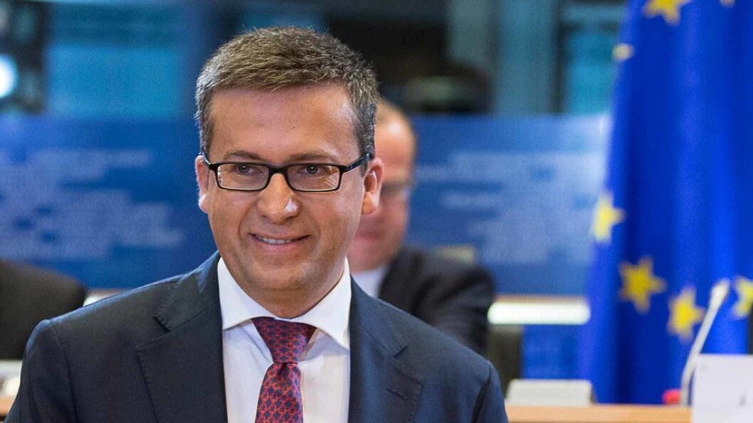 Carlos Moedas har blant annet ansvar for den enorme pengesekken som utgjør verdens største program for innovasjon og forskning, Horisont 2020. Carlos Moedas har blant annet ansvar for den enorme pengesekken som utgjør verdens største program for innovasjon og forskning, Horisont 2020.