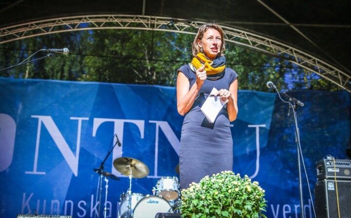 Kunstig intelligens: Universitetene må endre sitt oppdrag