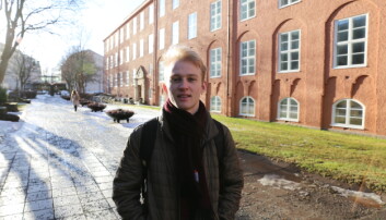 Andreas Faanes jobber hovedsakelig med masteroppgave og bruker ikke campus veldig mye dette semesteret. Andreas Faanes jobber hovedsakelig med masteroppgave og bruker ikke campus veldig mye dette semesteret.