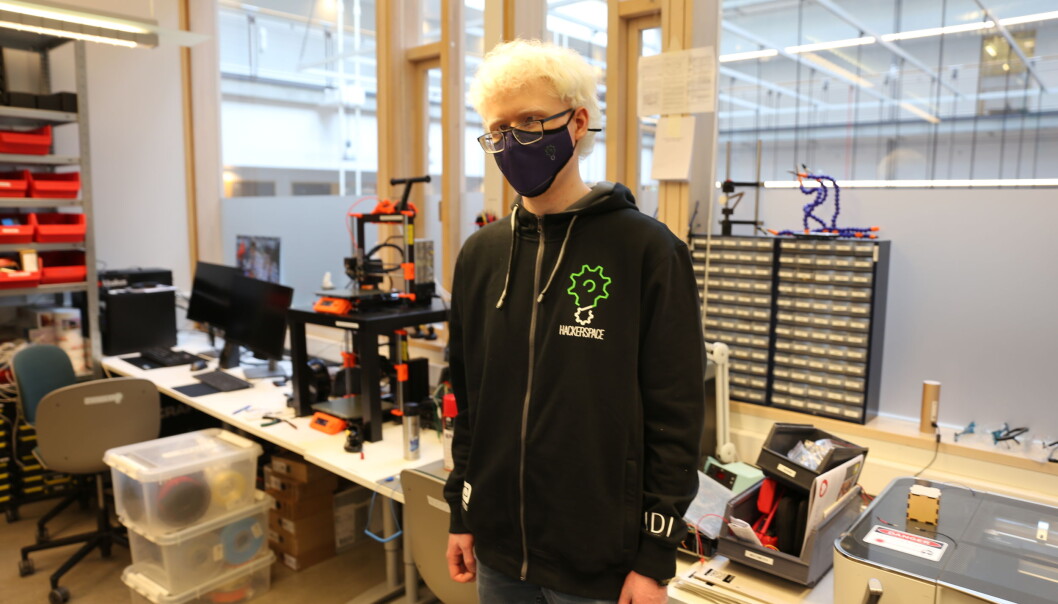 Eskil Dybvik er den som fikk utfordringen å lede Hackerspace gjennom en pandemi. Eskil Dybvik er den som fikk utfordringen å lede Hackerspace gjennom en pandemi.