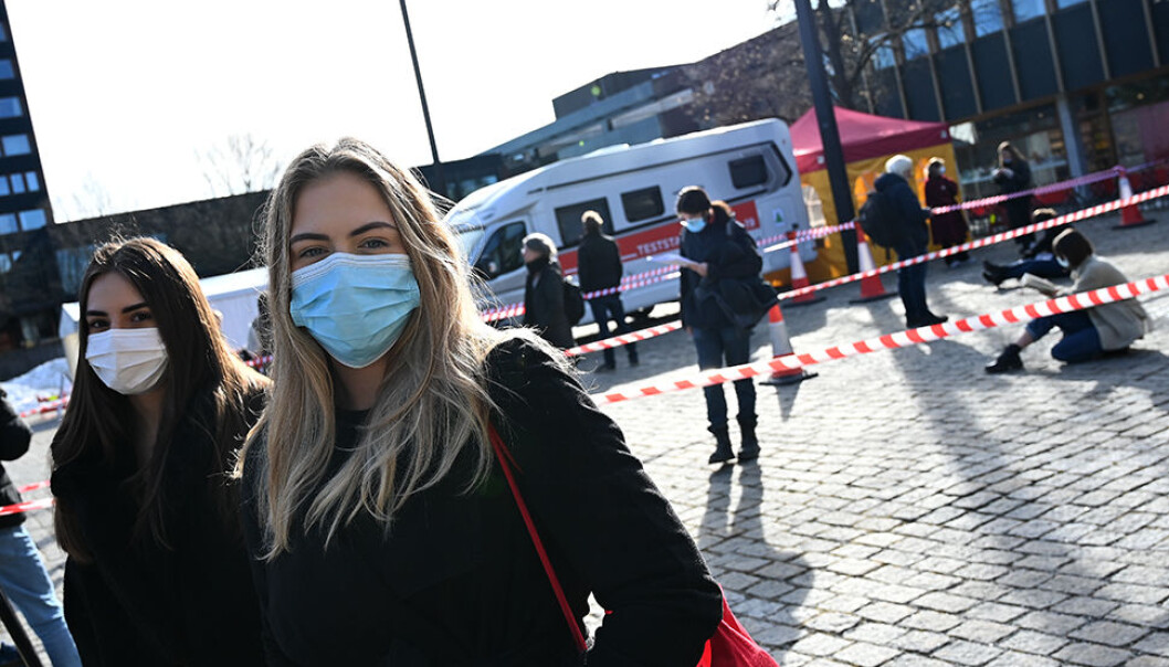 Ny smitterekord: Tirsdag startet kommunen massetesting av 35.000 studenter. Ny smitterekord: Tirsdag startet kommunen massetesting av 35.000 studenter.