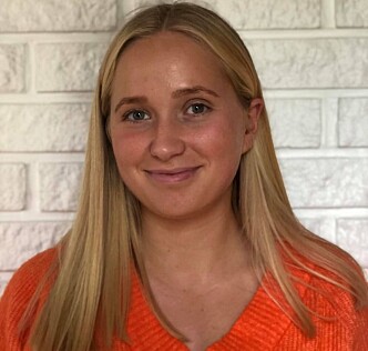 Revysjef Marit Lindstad håper på å spre ordet om den gratis forestillinga til så mange som mulig. Revysjef Marit Lindstad håper på å spre ordet om den gratis forestillinga til så mange som mulig.