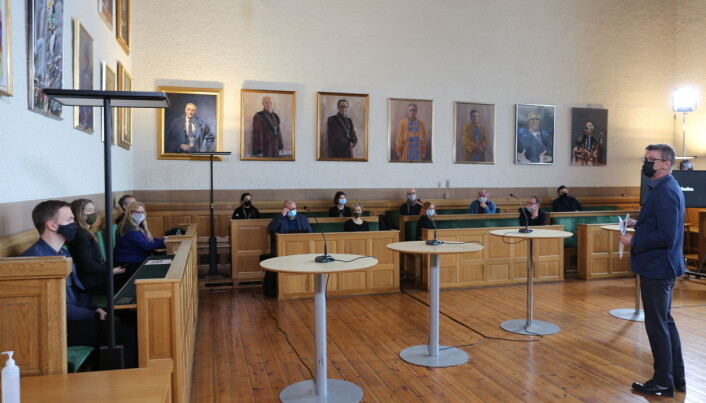 Majoriteten av kandidatene til NTNU-styret møtte opp, selv om ikke alle hadde anledning. Majoriteten av kandidatene til NTNU-styret møtte opp, selv om ikke alle hadde anledning.