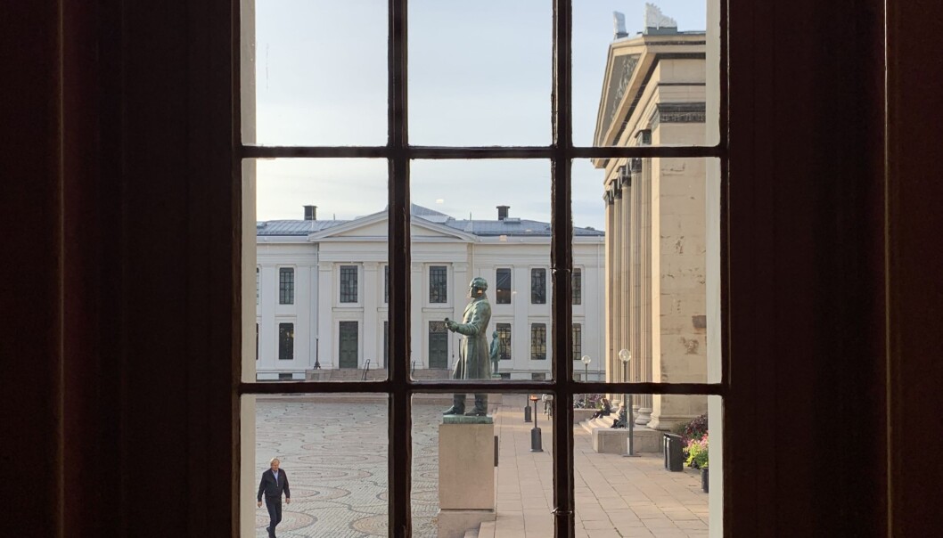 Det juridiske fakultet ved Universitetet i Oslo er ett av tre studiesteder som i dag tilbyr master i rettsvitenskap. Det juridiske fakultet ved Universitetet i Oslo er ett av tre studiesteder som i dag tilbyr master i rettsvitenskap.