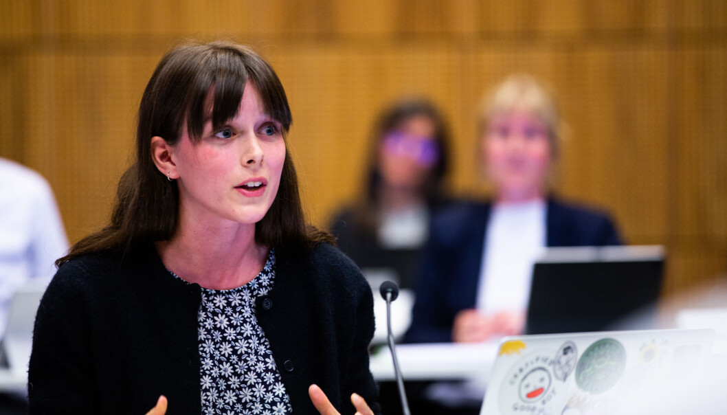 Representant for studentene i styret, Mathilde Eiksund var bekymret for at studentene ikke skal få noe pause mellom to semester. Representant for studentene i styret, Mathilde Eiksund var bekymret for at studentene ikke skal få noe pause mellom to semester.