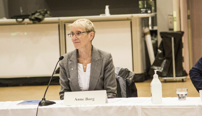 Rektor Anne Borg på et møte i NTNUs styre i fjor høst.
