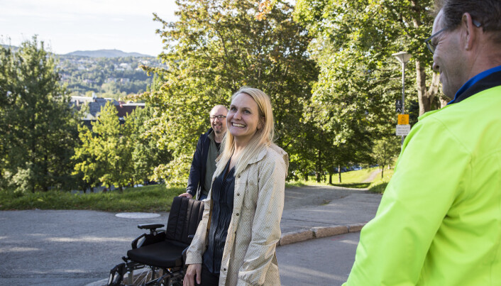 Hanna Maria Jones flankert av Kristian Lian til venstre og Arild Norberg Ræder til høyre. Hanna Maria Jones flankert av Kristian Lian til venstre og Arild Norberg Ræder til høyre.