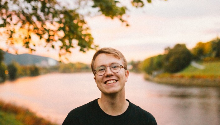 Fag- og forskningspolitisk ansvarlig i Studenttinget NTNU Sigurd Solheim. Fag- og forskningspolitisk ansvarlig i Studenttinget NTNU Sigurd Solheim.