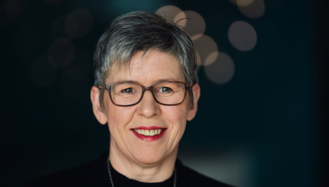 Kuttene har blant annet bidratt til å svekke kvaliteten og det faglige arbeidet i universitets – og høyskolesektoren. Kuttene har blant annet bidratt til å svekke kvaliteten og det faglige arbeidet i universitets – og høyskolesektoren.