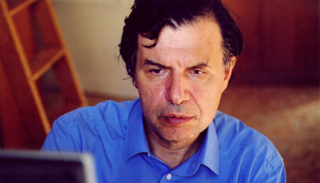 Giorgio Parisi belønnes for sine bidrag til teorien om «uordnede materialer og tilfeldige prosesser». Giorgio Parisi belønnes for sine bidrag til teorien om «uordnede materialer og tilfeldige prosesser».