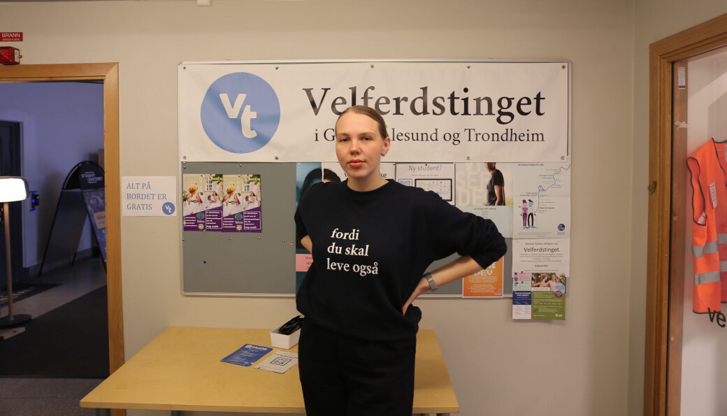 Leder i Velferdstinget i Trondheim, Gjøvik og Ålesund, Ellinor Lindström er skuffet over at den eneste bedringen i studentenes velferd kommer til de med barn. - Må jeg ha barn for å være fulltidsstudent, kjære regjering? Leder i Velferdstinget i Trondheim, Gjøvik og Ålesund, Ellinor Lindström er skuffet over at den eneste bedringen i studentenes velferd kommer til de med barn. - Må jeg ha barn for å være fulltidsstudent, kjære regjering?