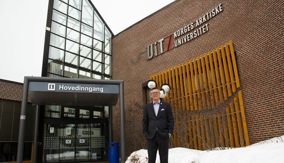 UiT-rektor Dag Rune Olsen reagerte med sjokk da han fikk vite om arrestasjonen.