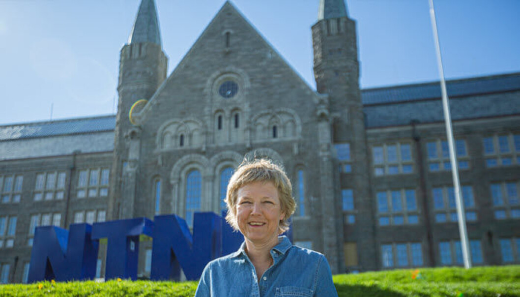 Marit Reitan forteller at de tilbyr norskkurs til ukrainske studenter ved NTNU. Marit Reitan forteller at de tilbyr norskkurs til ukrainske studenter ved NTNU.