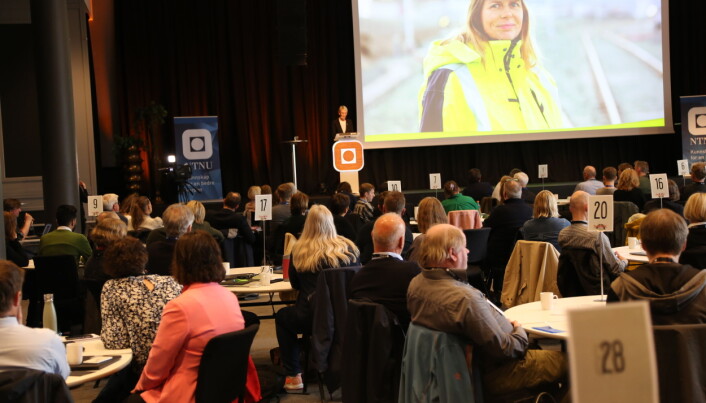 Studentenes psykiske helse ble også et tema under rektors tale. Studentenes psykiske helse ble også et tema under rektors tale.
