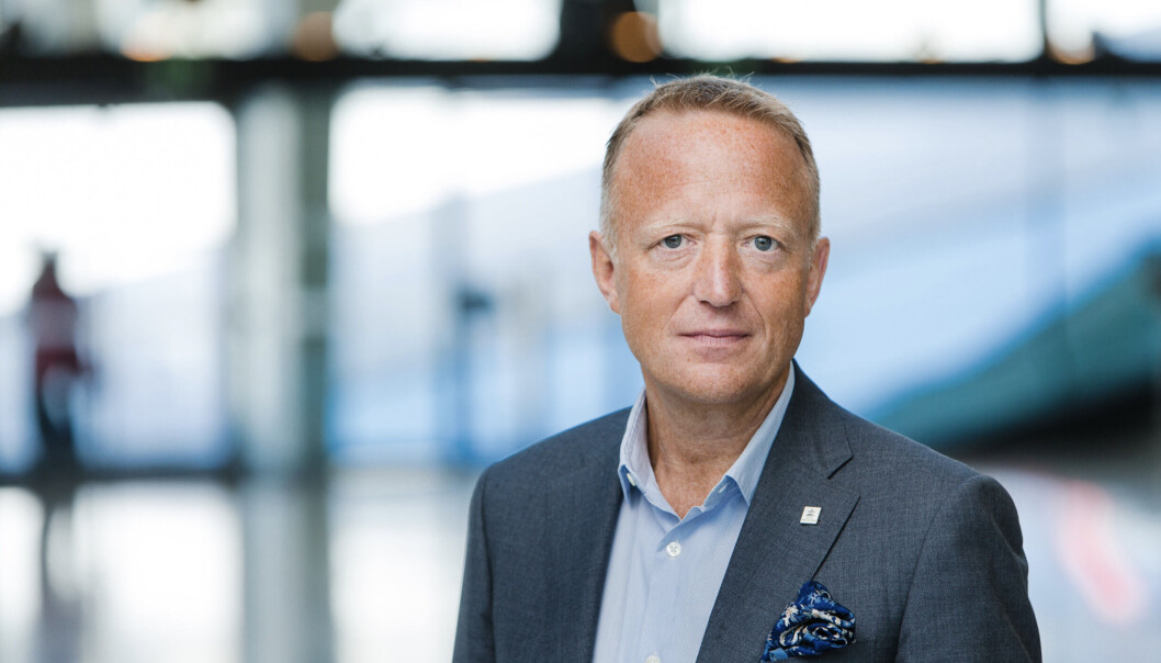 Statsbyggs direktør: - Når det gjelder arealnormen, har vi god empiri på at det er fullt mulig å få til gode og framtidsrettede kontorarealer innenfor grensen den setter. Statsbyggs direktør: - Når det gjelder arealnormen, har vi god empiri på at det er fullt mulig å få til gode og framtidsrettede kontorarealer innenfor grensen den setter.