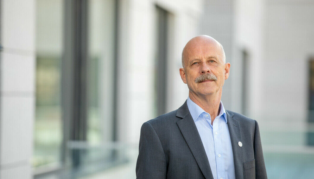 Universitetet i Bergen får på pukkelen for sluttavtalen som ble tidligere fakultetsdirektør Ørnulf Lillestøl til del. Universitetet i Bergen får på pukkelen for sluttavtalen som ble tidligere fakultetsdirektør Ørnulf Lillestøl til del.