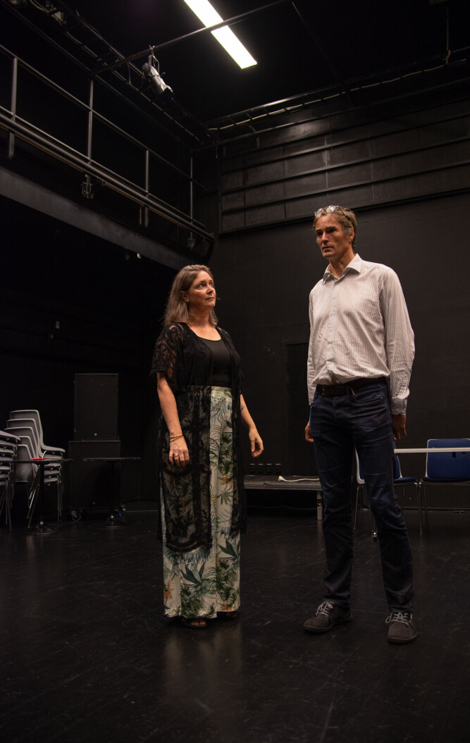 Inne i black box spilles det teater. Her er det takhøyde på seks meter, lysbord, teknisk utstyr og det som trengs for moderne teaterproduksjon. Da øker kvadratmeterprisen. Inne i black box spilles det teater. Her er det takhøyde på seks meter, lysbord, teknisk utstyr og det som trengs for moderne teaterproduksjon. Da øker kvadratmeterprisen.