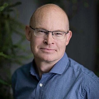 Leder for Skrivesenteret, Arne Johannes Aasen, har forståelse for at mange ikke føler seg komfortabel med å bruke nynorsk. Leder for Skrivesenteret, Arne Johannes Aasen, har forståelse for at mange ikke føler seg komfortabel med å bruke nynorsk.