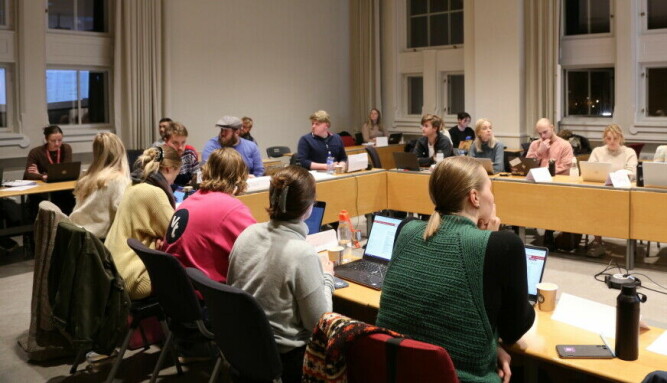 Representantene var uenige om fremtiden til tannhelserefusjonsordningen på møtet 25. oktober. Representantene var uenige om fremtiden til tannhelserefusjonsordningen på møtet 25. oktober.