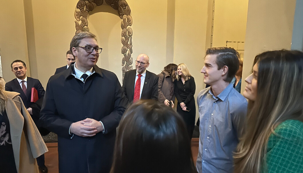 I interessert samtale med NTNU-studenter fra Serbia: Landet har åtte ansatte, ti doktorgrader og 13 studenter ved NTNU. I interessert samtale med NTNU-studenter fra Serbia: Landet har åtte ansatte, ti doktorgrader og 13 studenter ved NTNU.