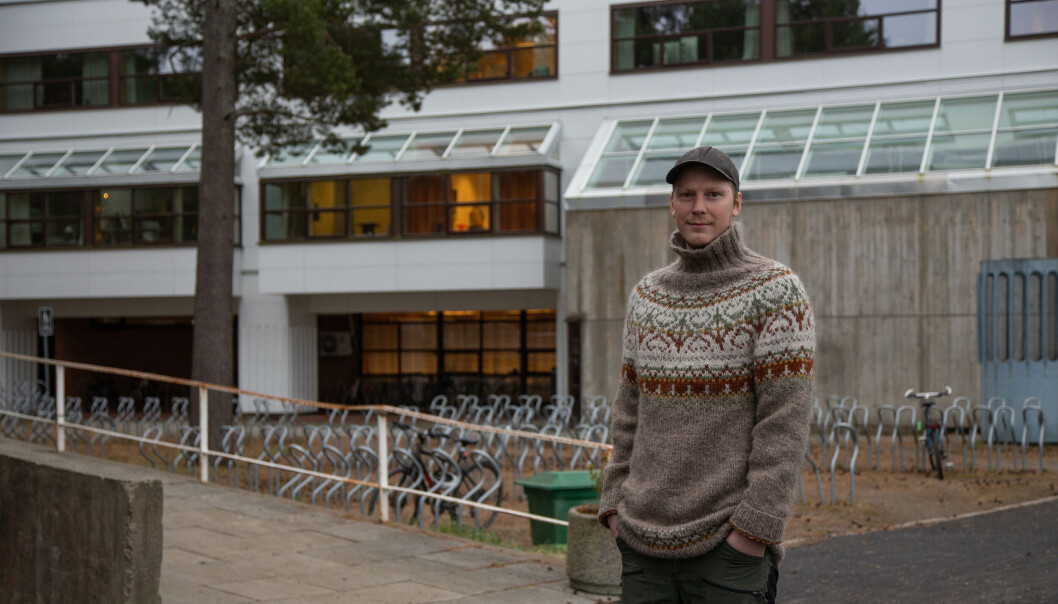 Alexander Fenes ved Institutt for tverrfaglige kulturstudier mener NTNU og Statsbygg bør etablere helt tydelig hva det er de snakker om, isteden for å bruke fancy begreper. Alexander Fenes ved Institutt for tverrfaglige kulturstudier mener NTNU og Statsbygg bør etablere helt tydelig hva det er de snakker om, isteden for å bruke fancy begreper.